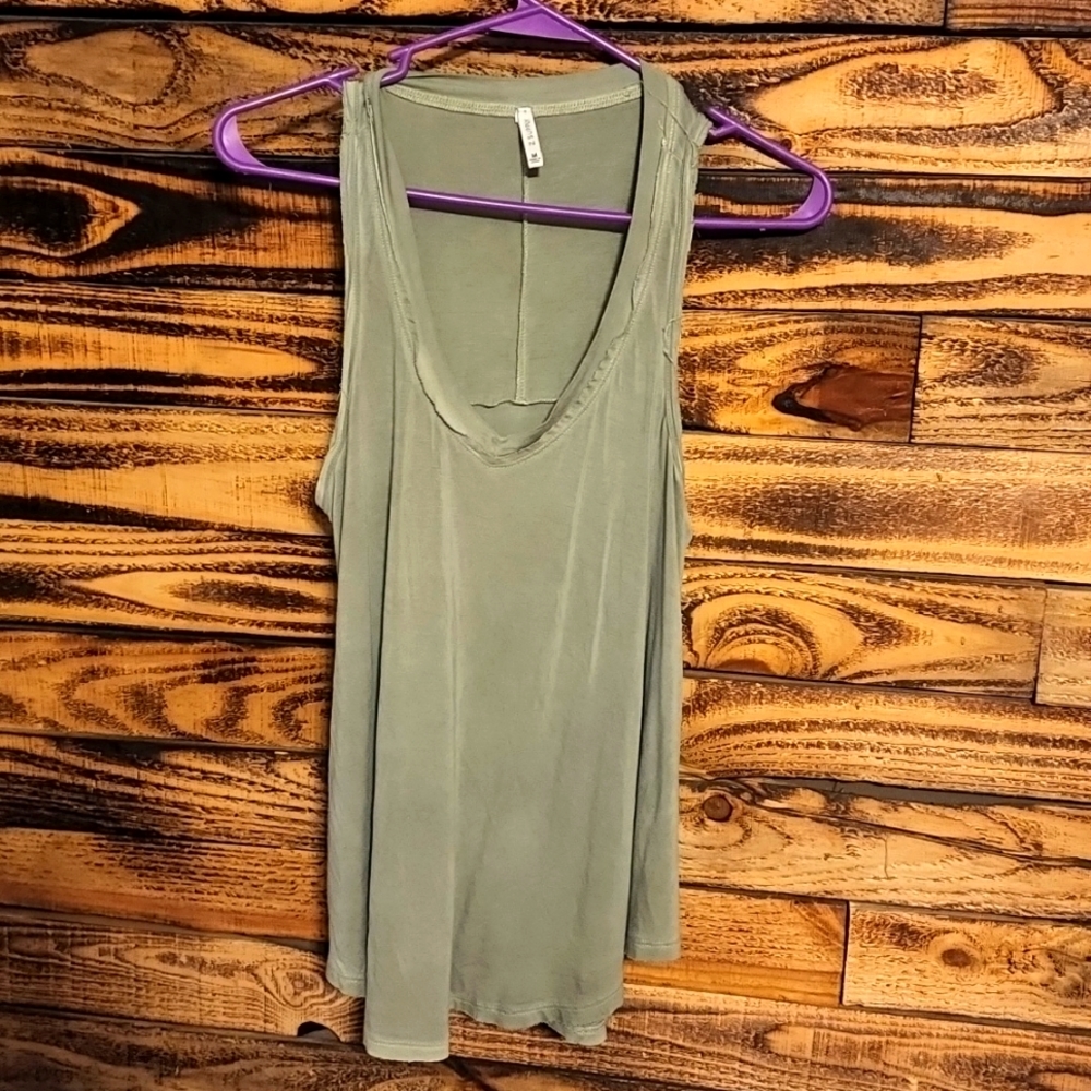 Light green tank top z supply